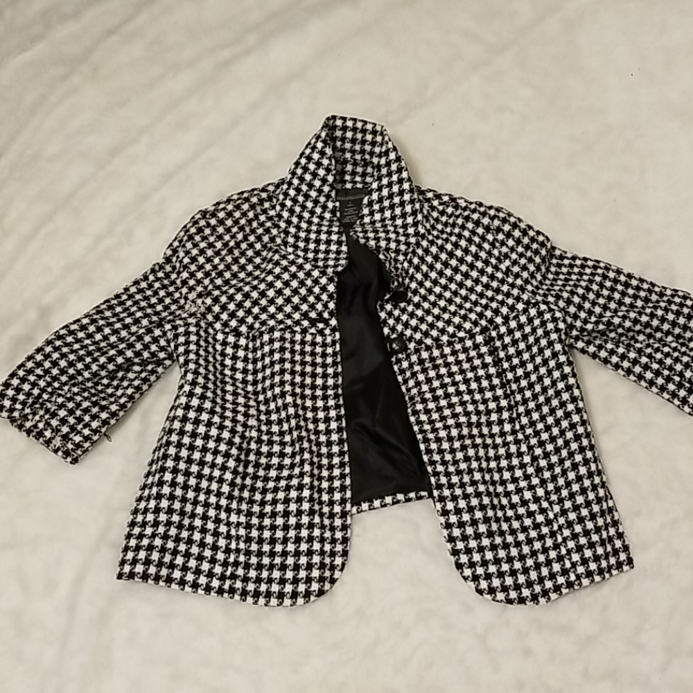 Cute Black and White Casual Jacket
